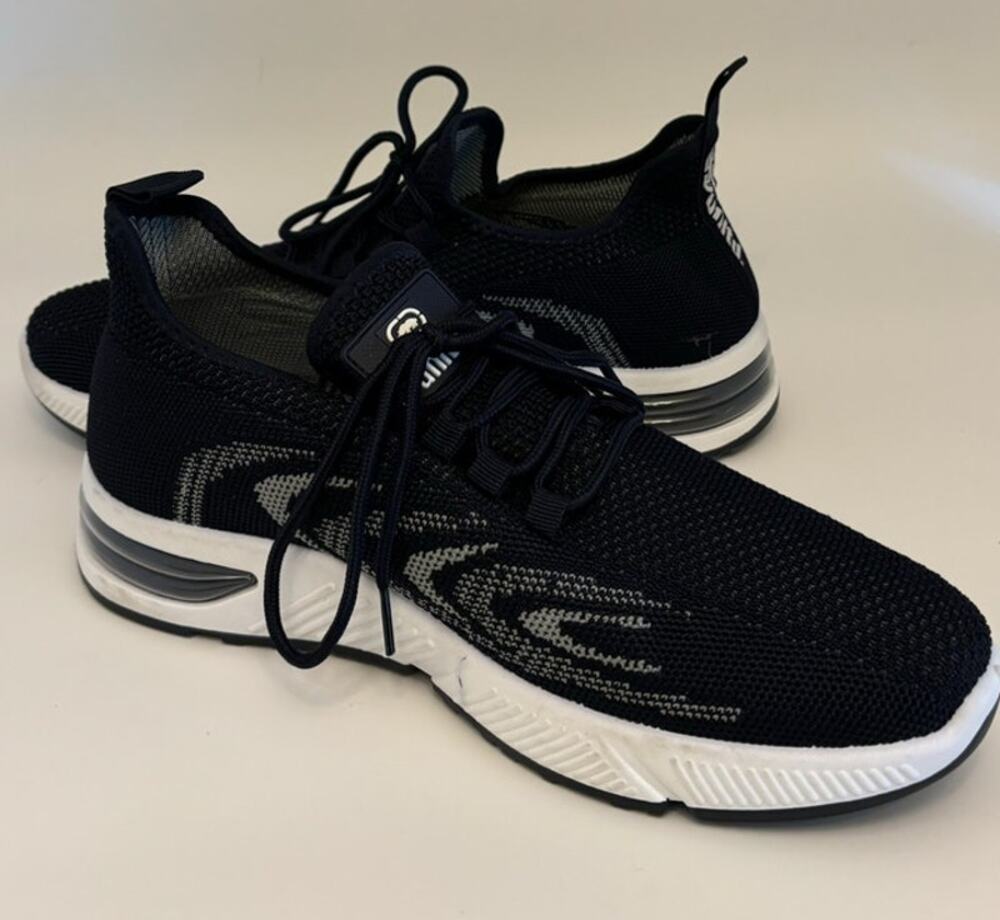 ECKO UNLTD. Men's Size 9.5 Breathable Knit Mesh Athletic Sneakers